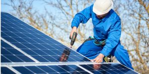 Installation Maintenance Panneaux Solaires Photovoltaïques à Adelange